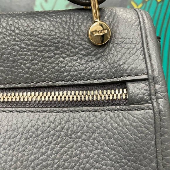 Bally Bianne Gray Convertible Leather Backpack with COA - Picture 4 of 16